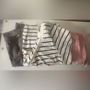 3 Small short sleeve maternity tops